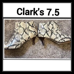 Clarks Boots Size 7.5 NWT